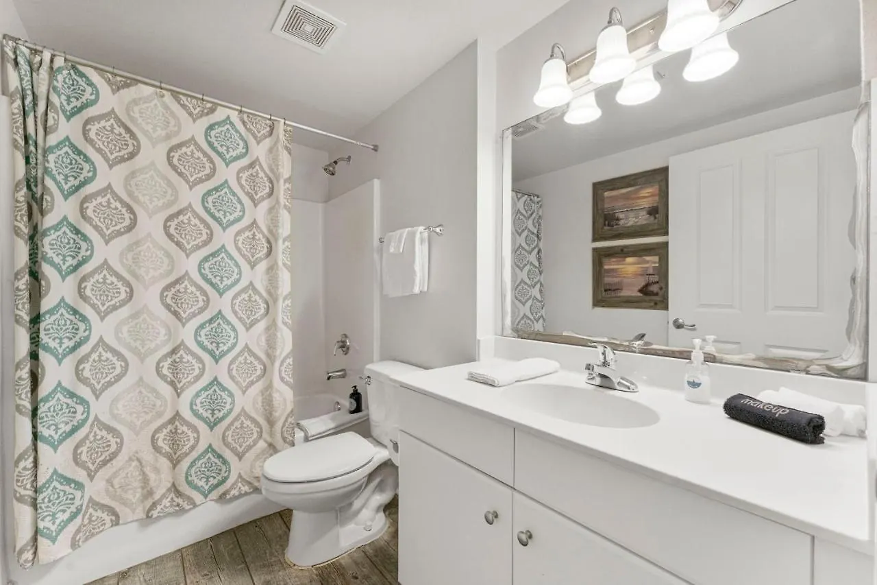Shores Of Panama #1420 By Nautical Properties Panama City Beach Holiday home